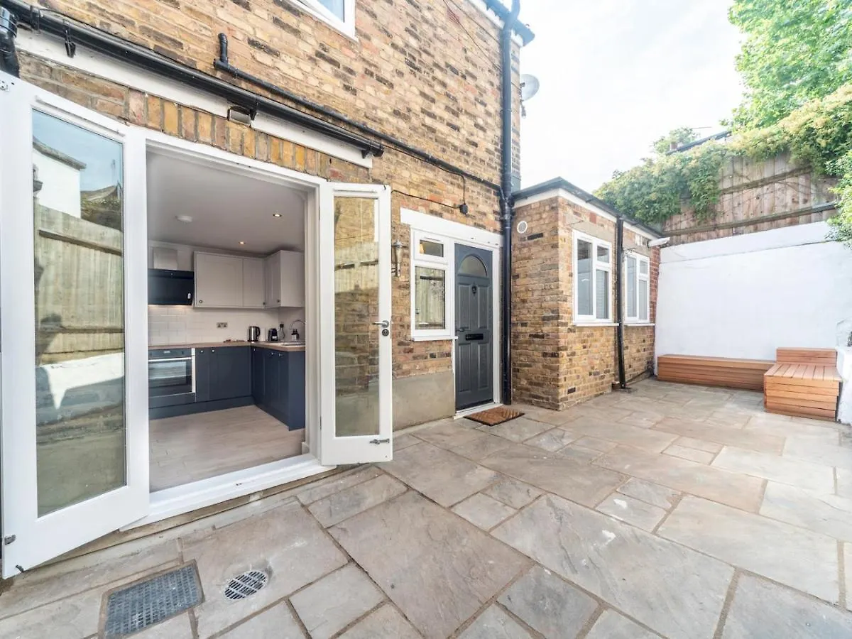 Holiday home Pass The Keys Elegant Modern 2 Bed Flat Near Greenwich Park London United Kingdom