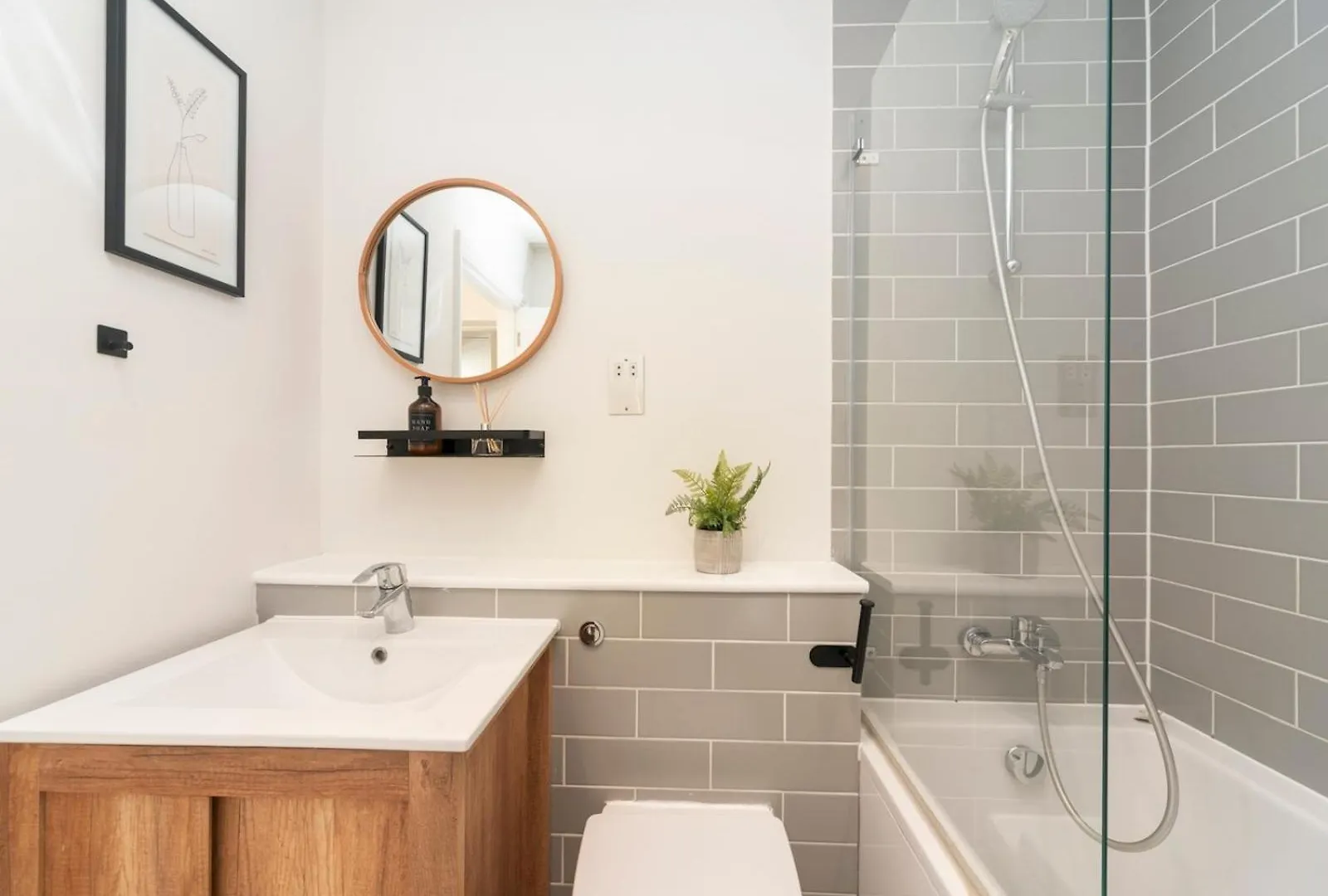 Pass The Keys Elegant Modern 2 Bed Flat Near Greenwich Park London 0*,